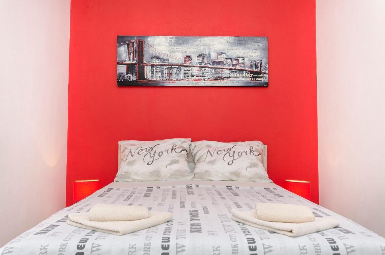 Apartments And Room Take It Easy ตรีบูนย์ ภายนอก รูปภาพ